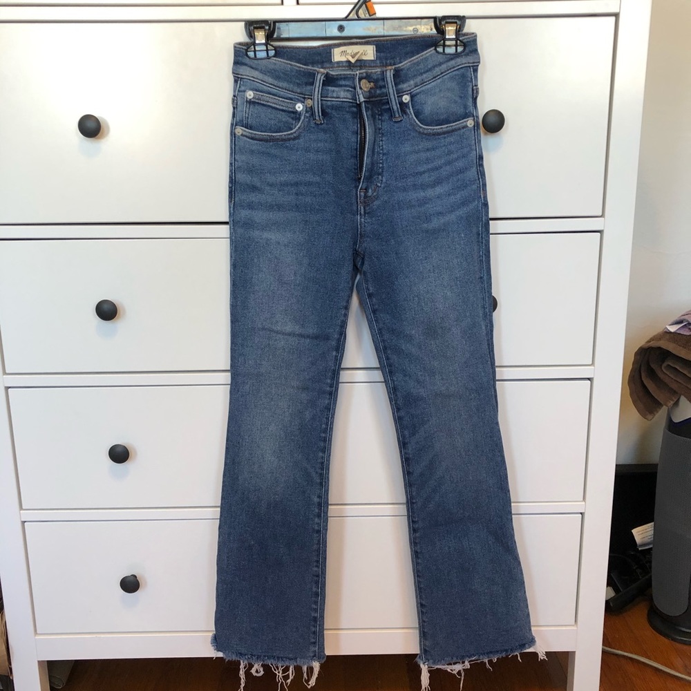 NWOT Madewell Cali Demi-Boot kick crop jean